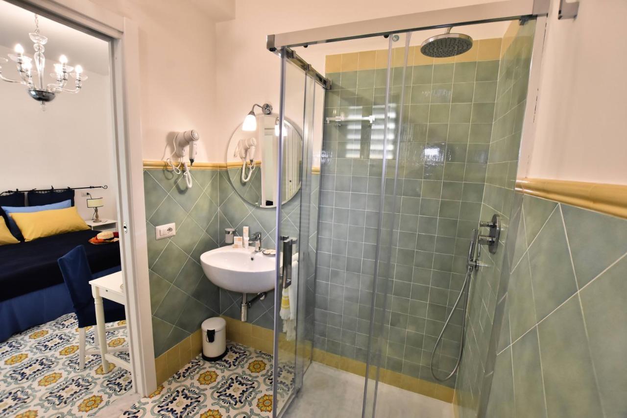 Bed and Breakfast Il Gelsomino Amalfi Exterior foto
